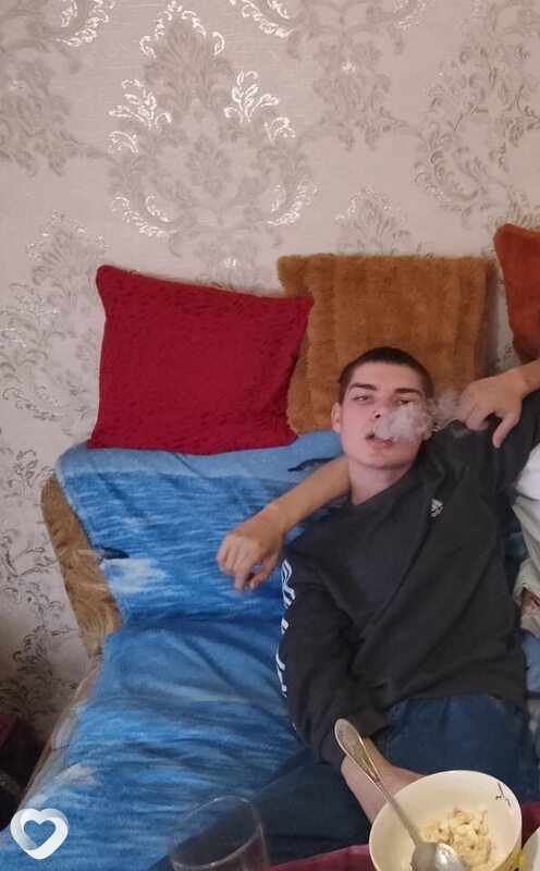 Колян, 19, Барнауле — анкета №2525211