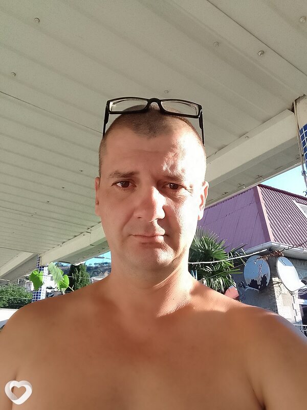 Андрей, 42, Алуште — анкета №2525218