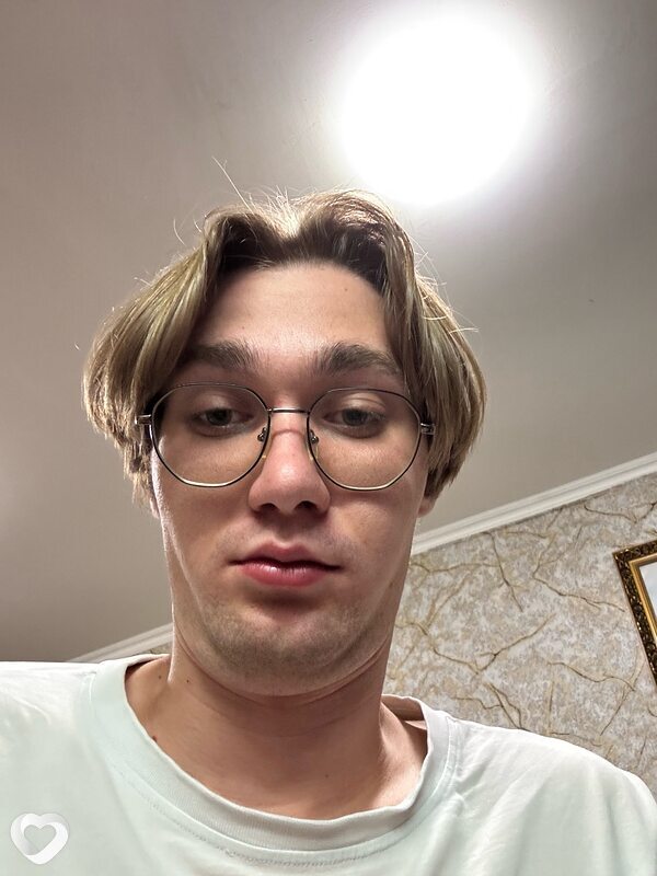 Дима, 24, Москве — анкета №2525704