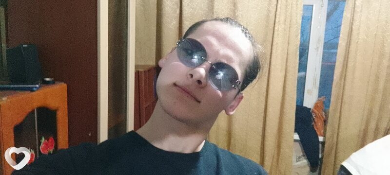 Андрей, 23, Санкт-Петербурге — анкета №2525493