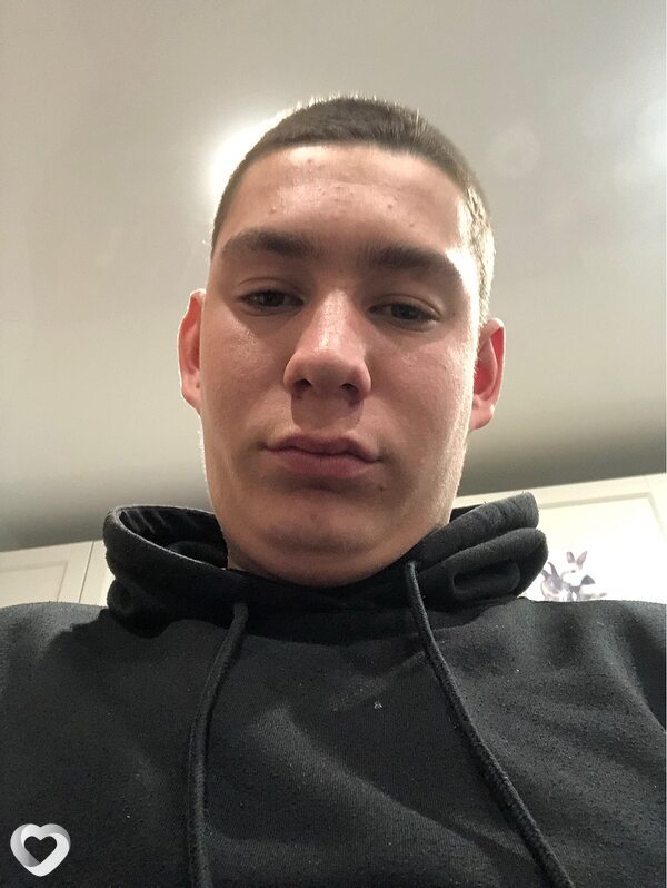 Александр, 26, Ульяновске — анкета №2525727