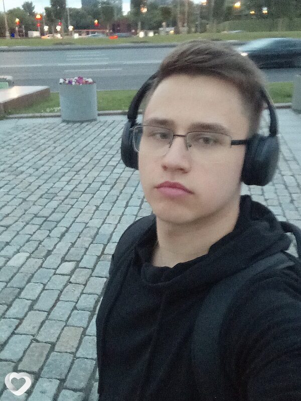 Евгений, 21, Москве — анкета №2525575