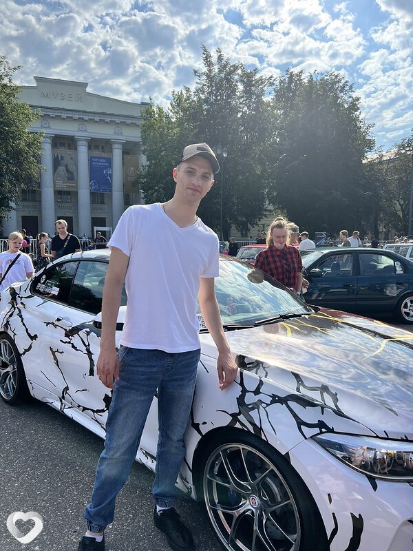 Денис, 23, Великом Новгороде — анкета №2525576
