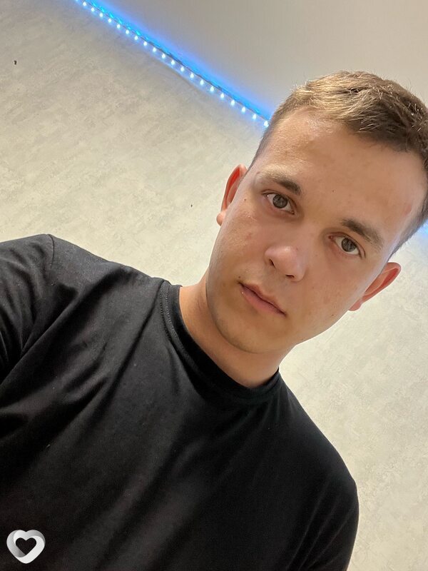Сергей, 24, Томске — анкета №2525904