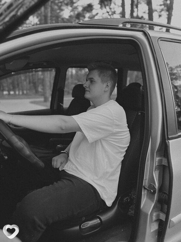 Сергей, 20, Мозыре — анкета №2526051