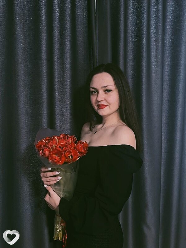 Анна, 26, Ялте — анкета №2526064