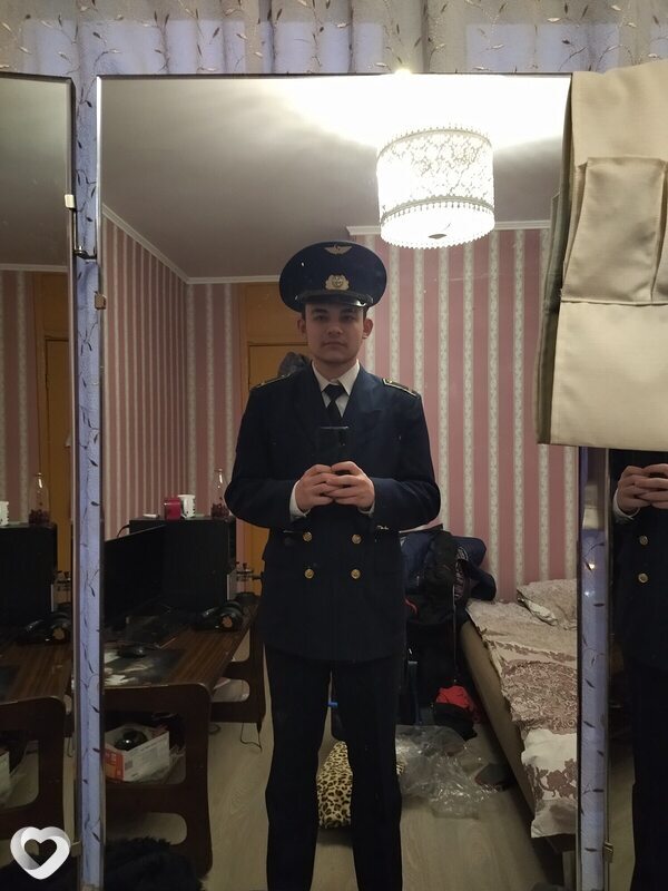 Максим, 22, Санкт-Петербурге — анкета №2526297