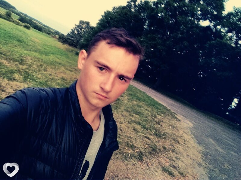 Виталик, 24, Витебске — анкета №2526357
