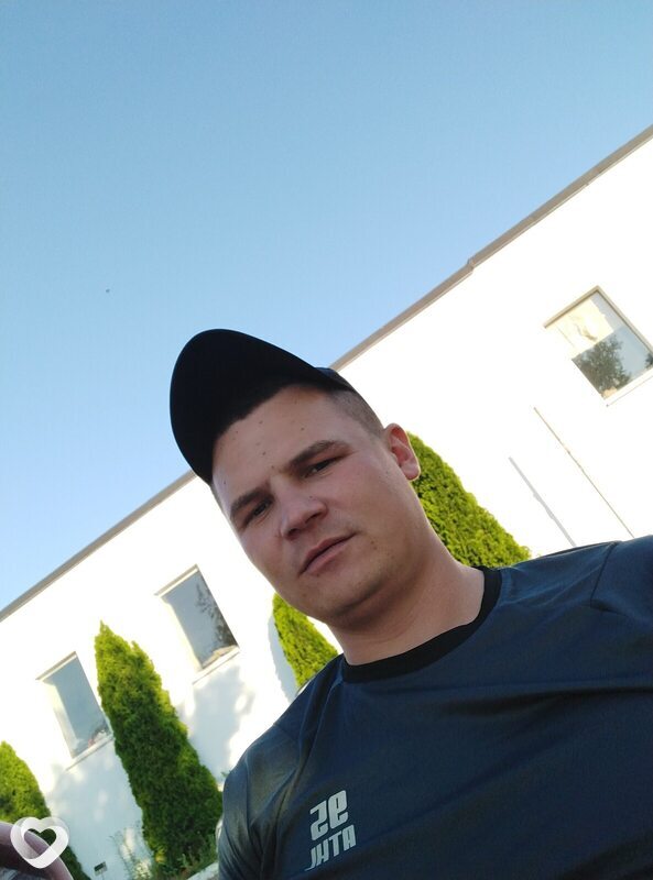 Константин, 32, Барановичах — анкета №2527202