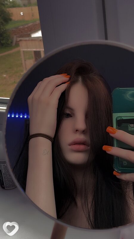 Елена, 19, Дзержинске — анкета №2527375