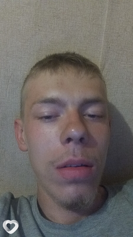 Артем, 19, Иванове — анкета №2527661