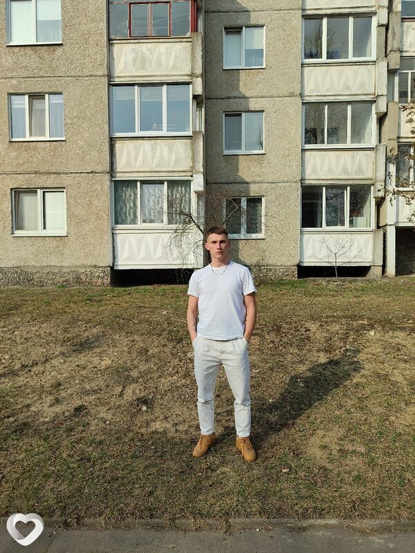 Сергей, 24, Волковыске — анкета №2527528