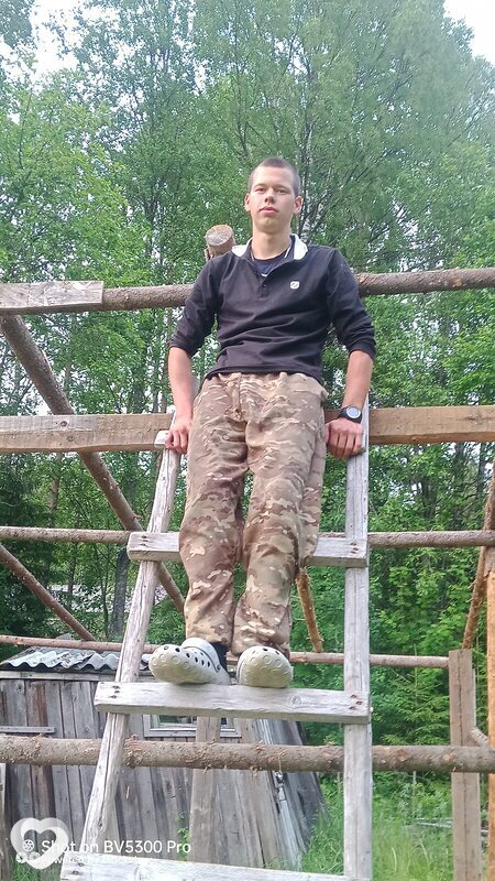 Алексей, 20, Харовске — анкета №2527494