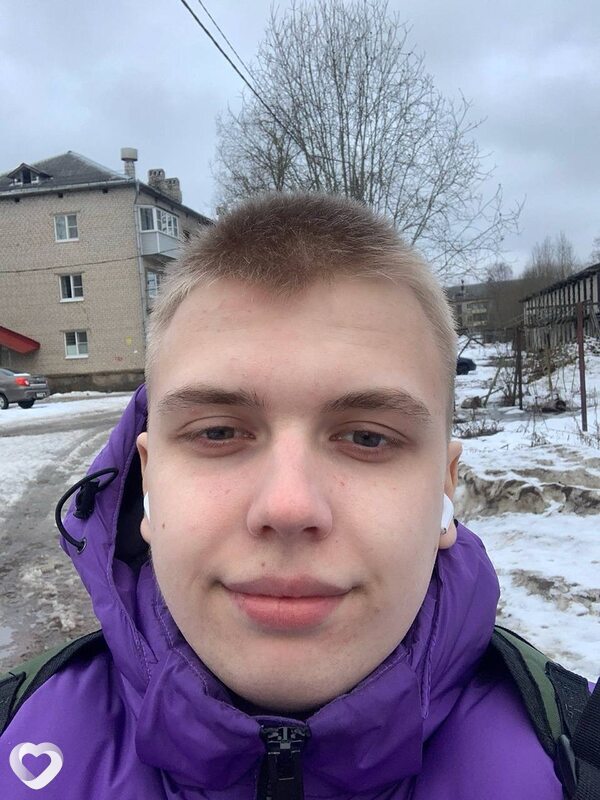 Андрей, 22, Санкт-Петербурге — анкета №2527760