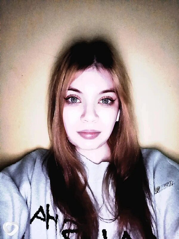 Тина, 21, Екатеринбурге — анкета №2527771