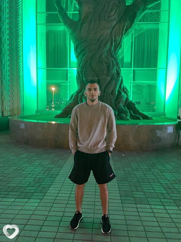 Михаил, 26, Москве — анкета №2527903