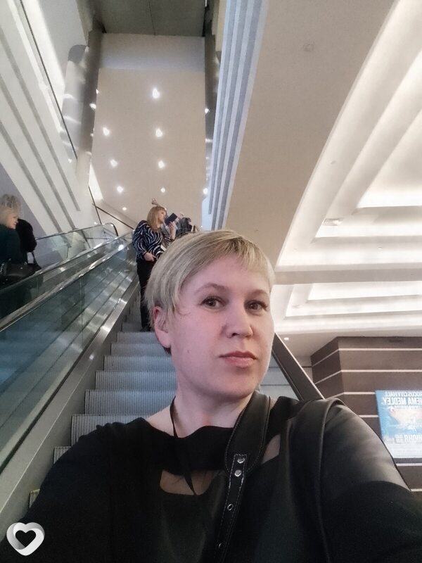 Елизавета, 41, Новосибирске — анкета №2528034