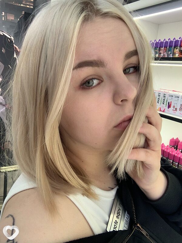 Лизавета, 21, Омске — анкета №2528387
