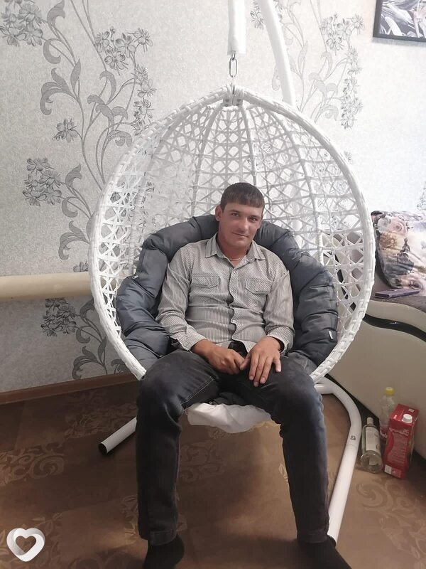 Алексей, 31, Белове — анкета №2528970