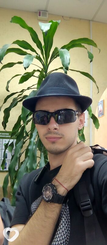 Иван, 24, Феодосии — анкета №2529087