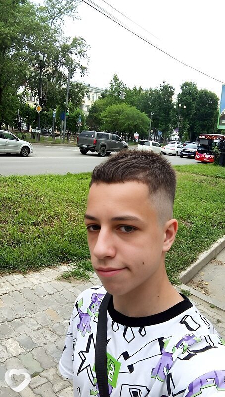 Влад, 19, Хабаровске — анкета №2529321