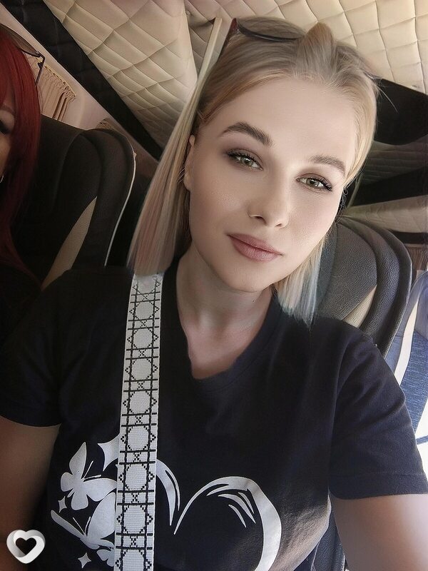 Оксана, 30, Ростове-на-Дону — анкета №2529444
