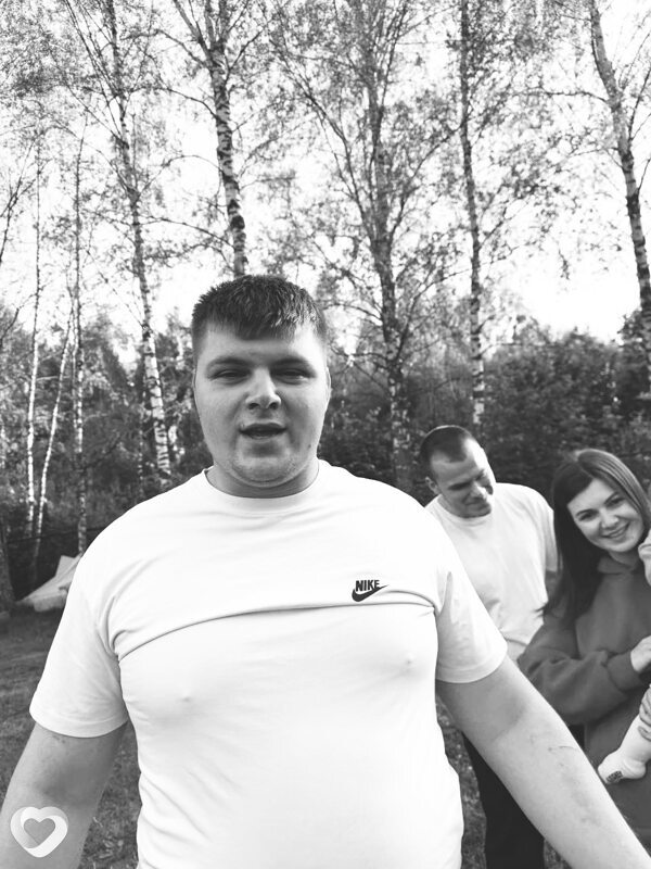 Максим, 23, Москве — анкета №2529406