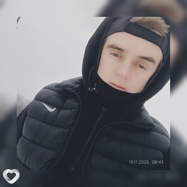 Артём, 25, Бодайбо — анкета №2529625