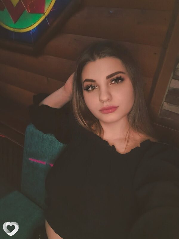 Анна, 27, Камышине — анкета №2529832