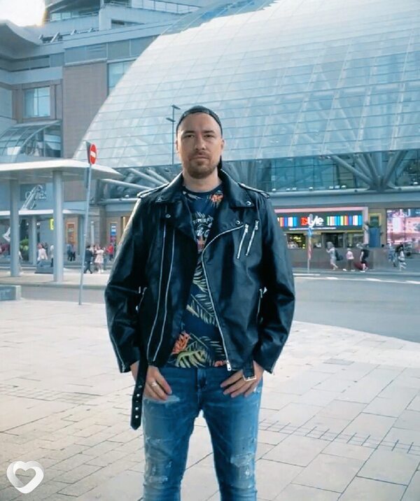 Максим, 32, Москве — анкета №2529941