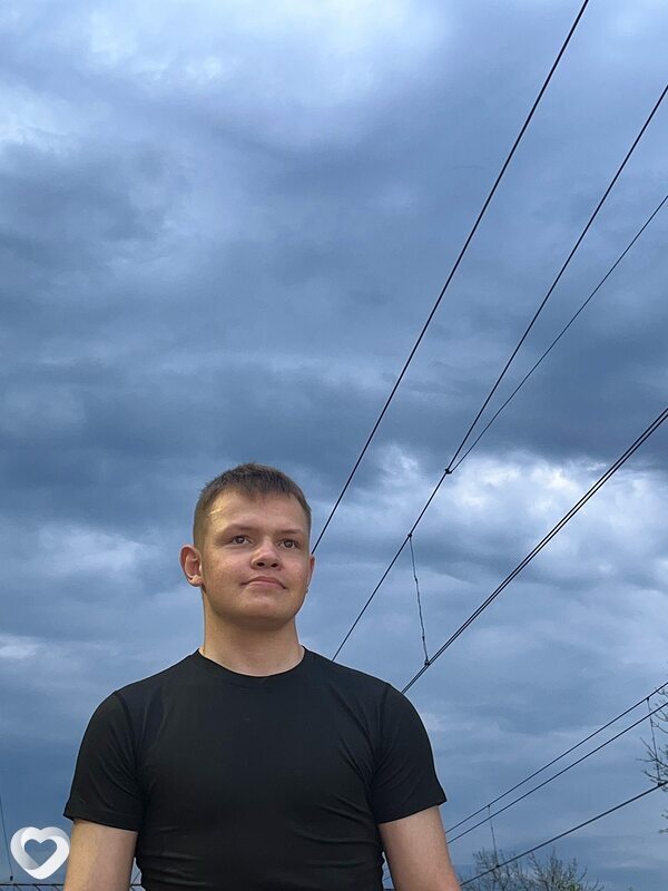 Максим, 24, Санкт-Петербурге — анкета №2530180