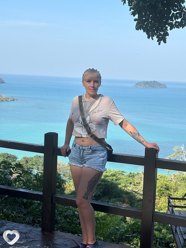 Ольга, 37, Иркутске — анкета №2530463