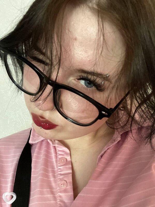 Лиза, 20, Томске — анкета №2530607