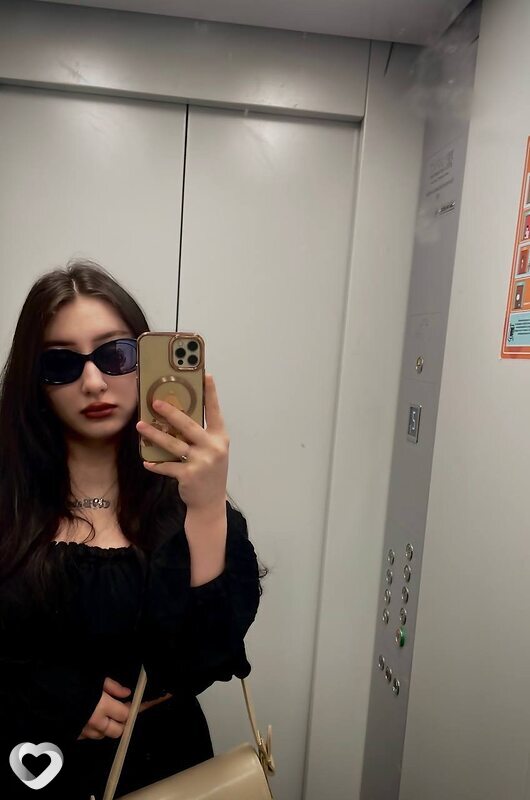 Оля, 26, Москве — анкета №2530789