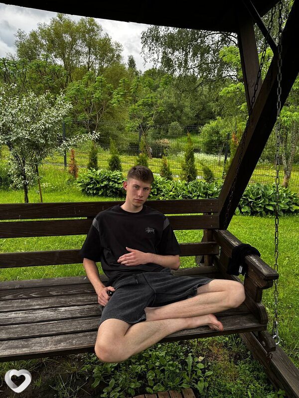 Александр, 23, Минске — анкета №2530878