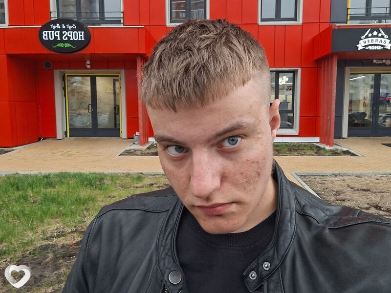 Владислав, 20, Сургуте — анкета №2531222