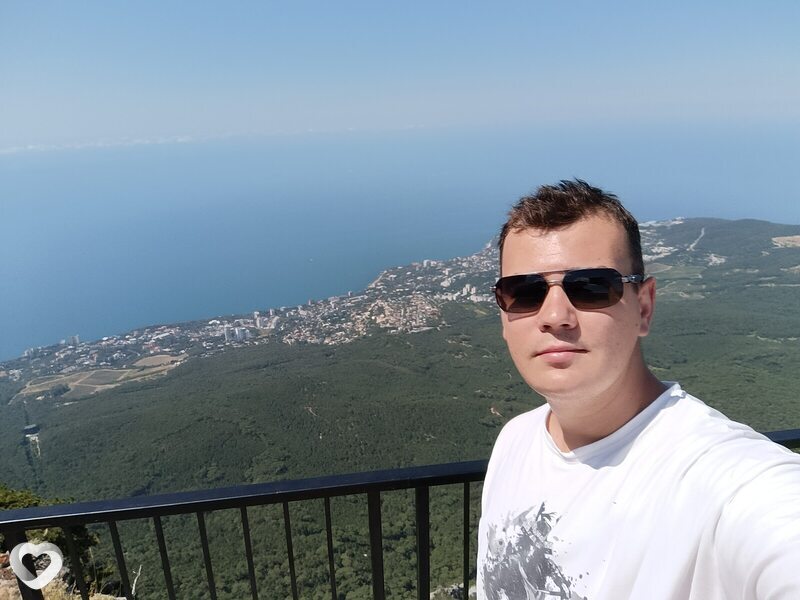 Владислав, 27, Горловке — анкета №2532416