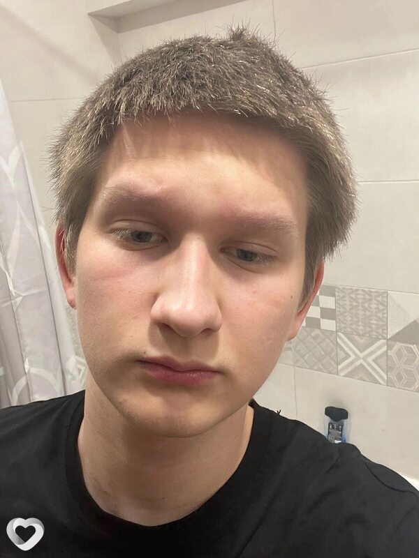 Кирилл, 19, Ярославле — анкета №2532909