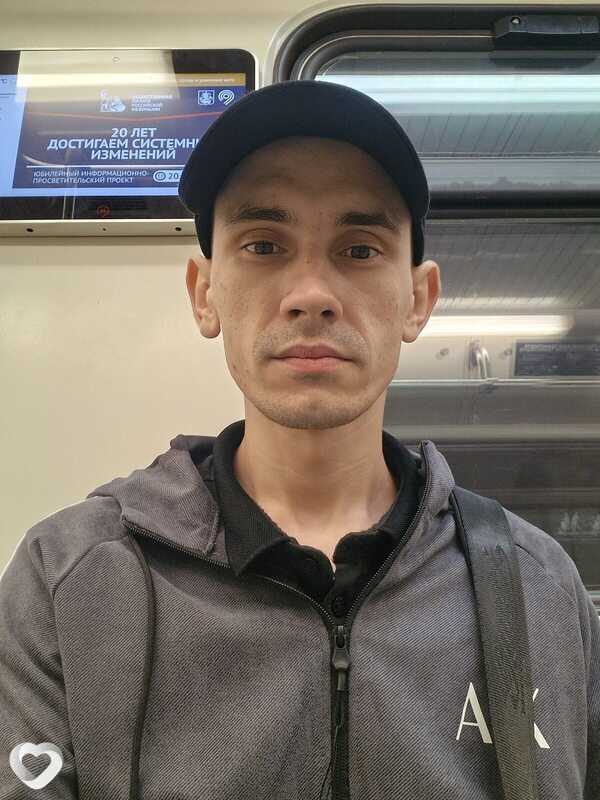 Дима, 27, Енакиеве — анкета №2533316