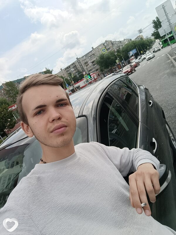 Лев, 21, Челябинске — анкета №2533300