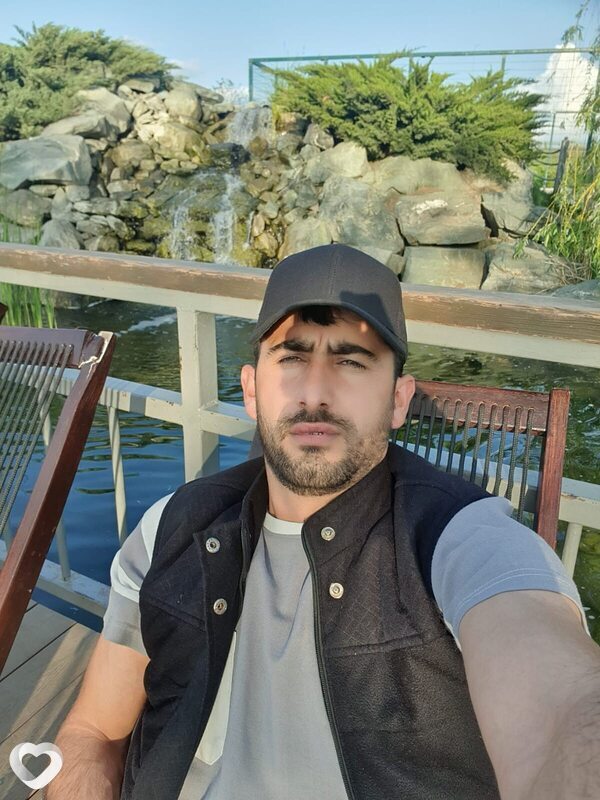 Алик, 31, Ростове-на-Дону — анкета №2533557