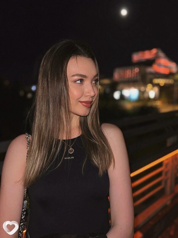 Ирина, 24, Красноярске — анкета №2534136