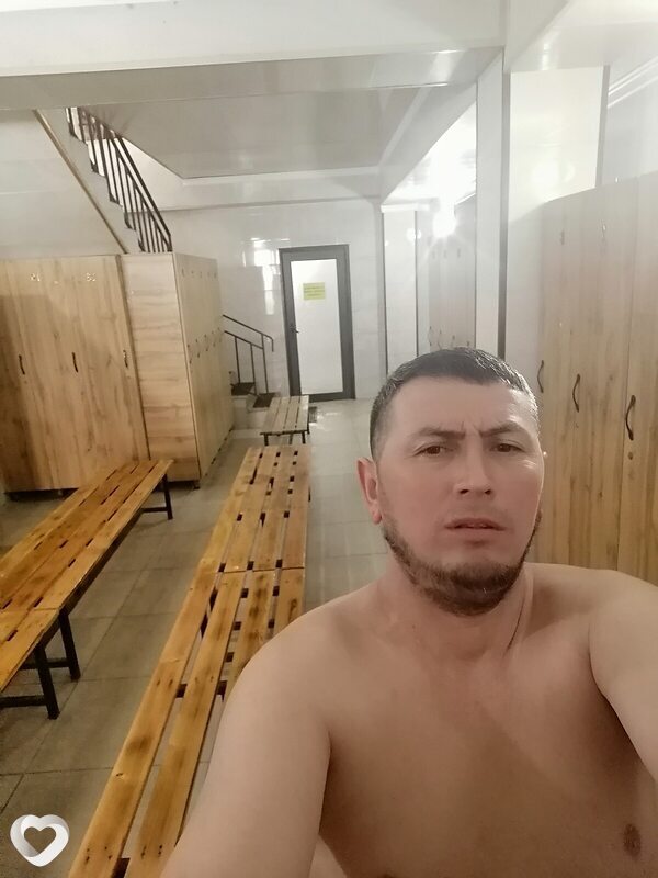 Холмурот, 41, Бишкек — анкета №2534159