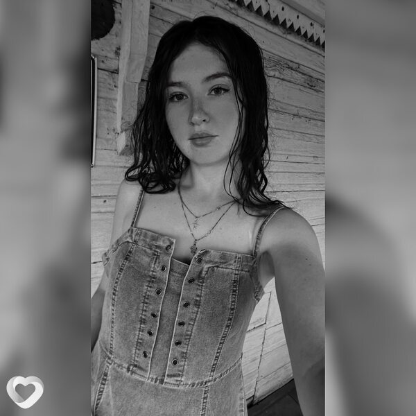 Люба, 26, Барнауле — анкета №2534420