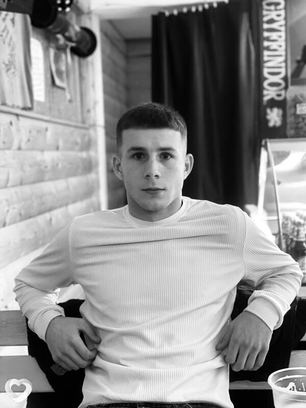 Николай, 25, Бердянске — анкета №2535109