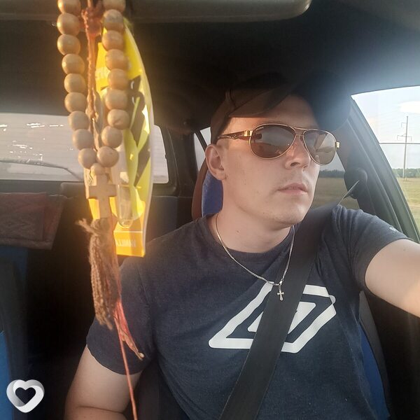 Илья, 23, Славгороде — анкета №2535343