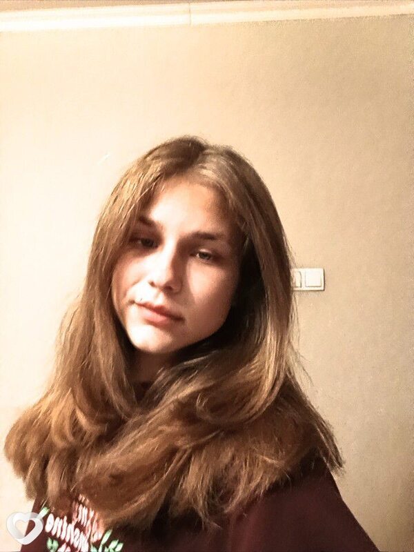 Яна, 19, Томске — анкета №2535755