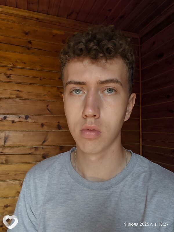 Андрей, 23, Выксе — анкета №2535576