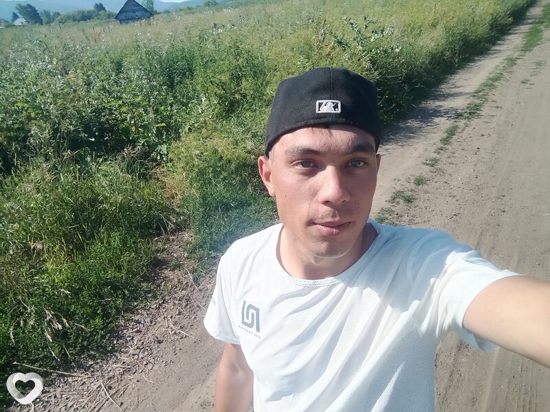 Сергей, 25, Риддер — анкета №2535811