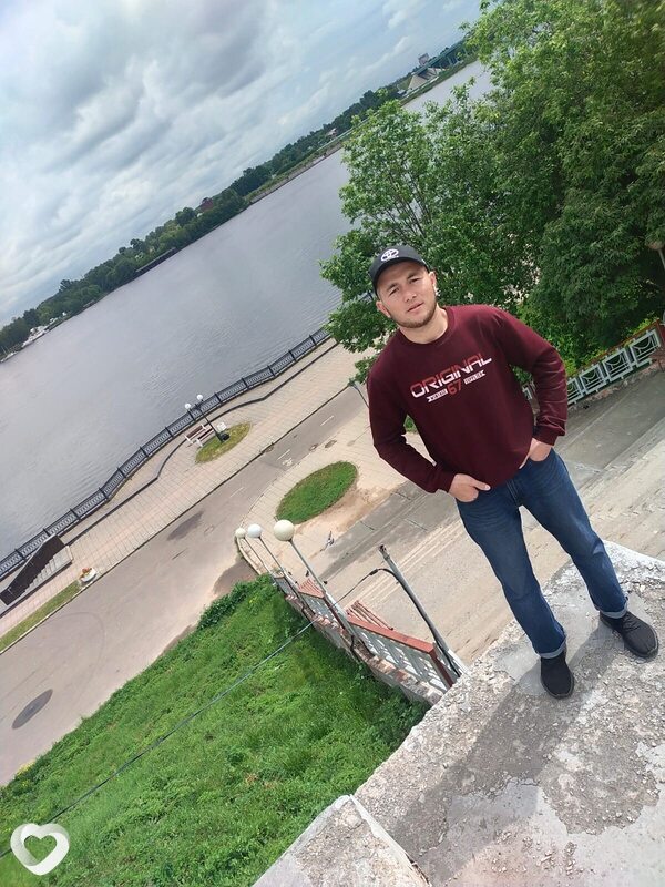 Хуршед, 26, Москве — анкета №2536214